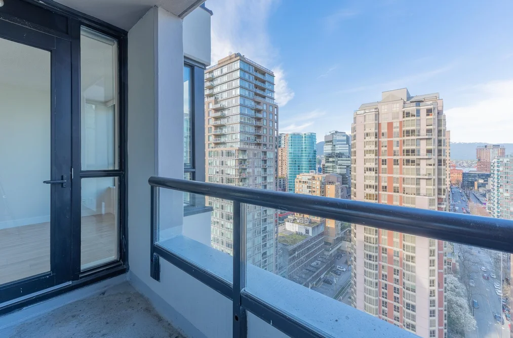 2501 909 MAINLAND STREET, Vancouver BC V6B 1S3, Vancouver BC — Residential for Sale - Photo 5