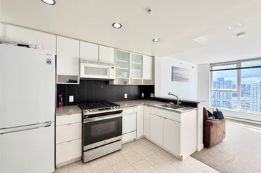 939 Expo Blvd Unit 2501, Vancouver, BC - MLS: R3176012