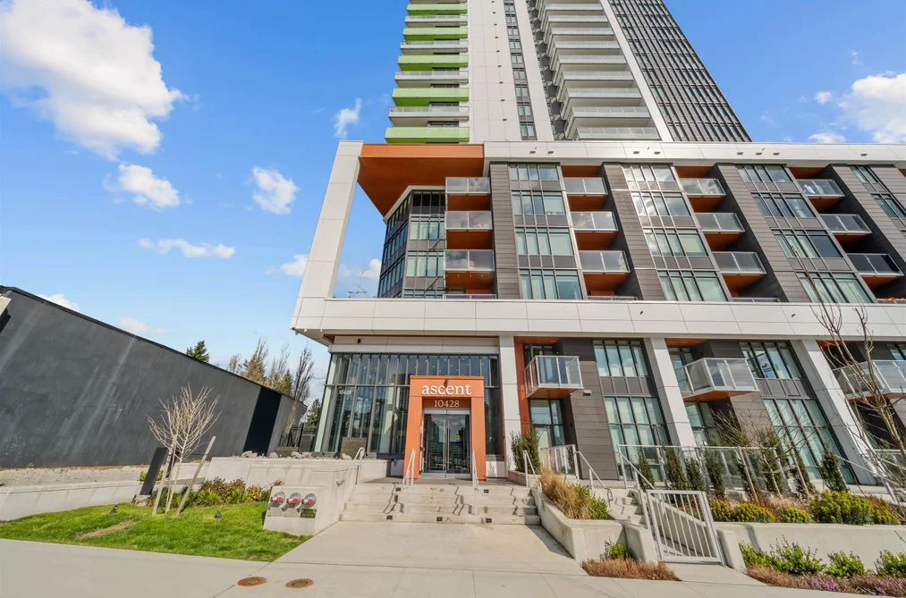 2502 10428 WHALLEY BOULEVARD, Surrey BC V3T 1W6, Surrey BC — Residential for Sale - Photo 2