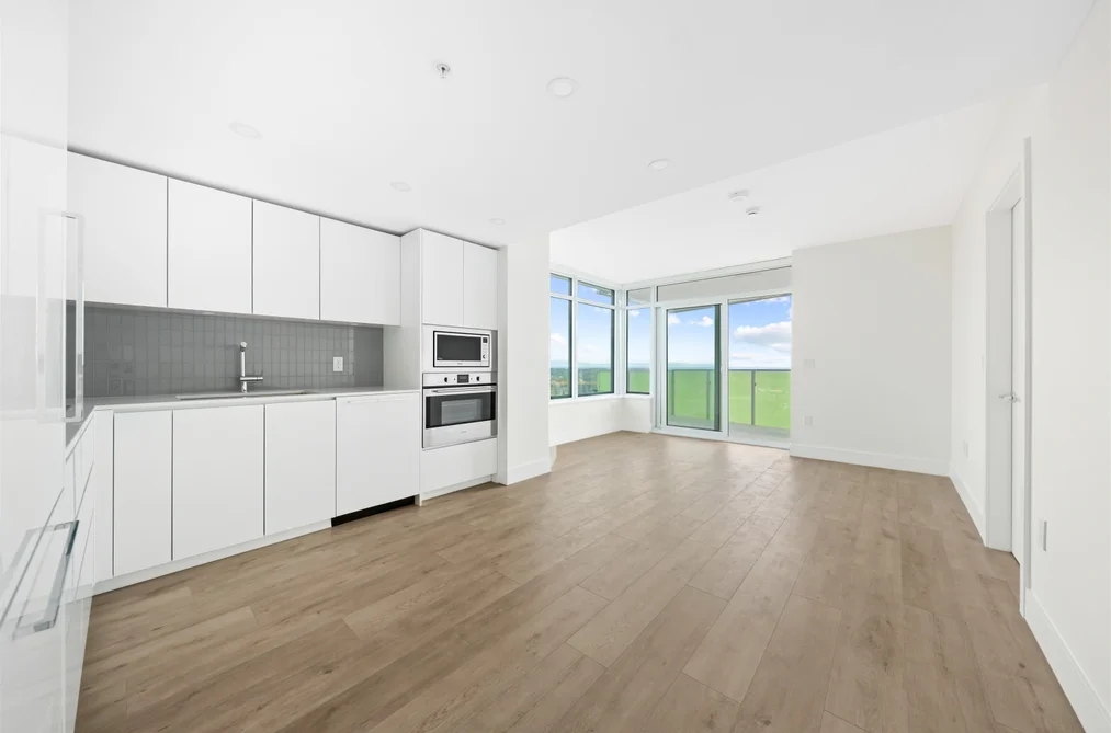 2502 10428 WHALLEY BOULEVARD, Surrey BC V3T 1W6, Surrey BC — Residential for Sale - Photo 4