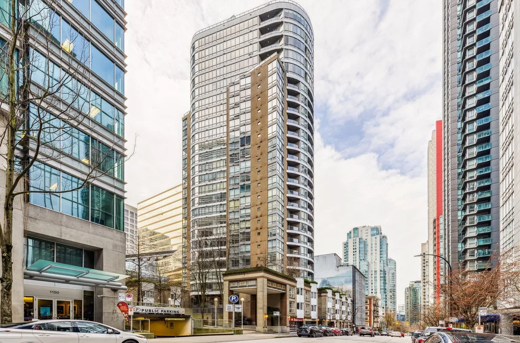 Condo for sale at 2502 1166 Melville Street Vancouver British Columbia - MLS: R3155534