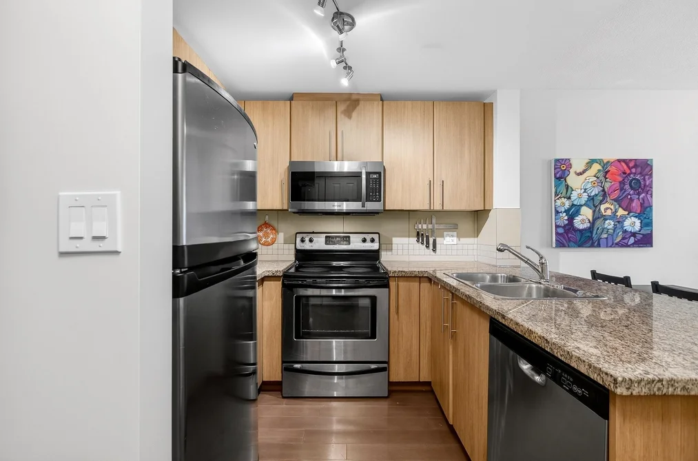 2503 892 CARNARVON STREET, New Westminster BC V3M 0C5, New Westminster BC — Residential for Sale - Photo 4