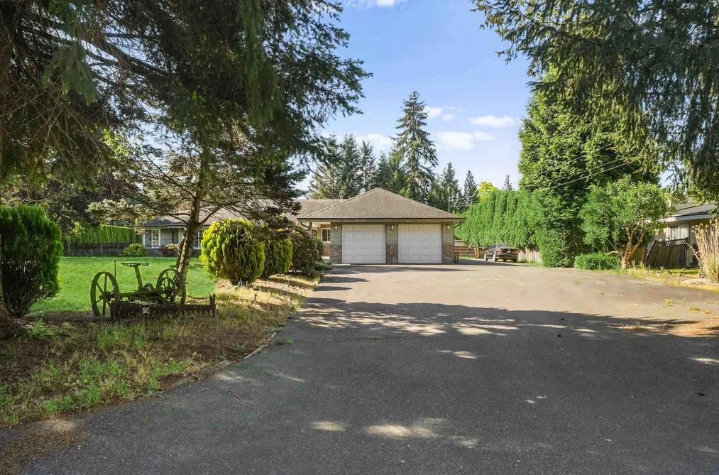 House for sale at 25040 57 Avenue Langley British Columbia - MLS: R3126586