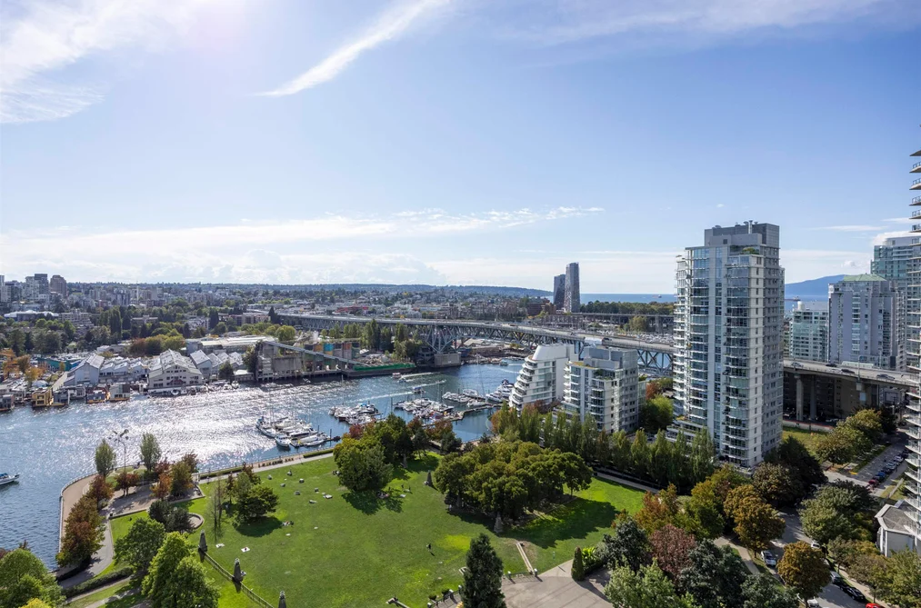 Condo for sale at 2505 455 Beach Crescent Vancouver British Columbia - MLS: R3161887