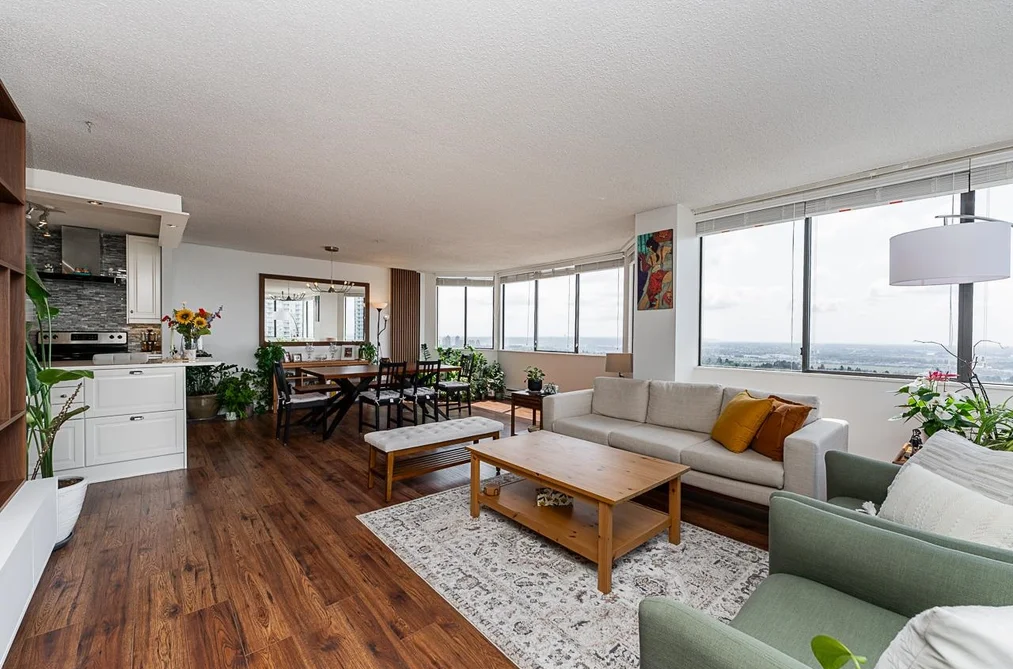 Condo for sale at 2505 6540 Burlington Avenue Burnaby British Columbia - MLS: R3137461