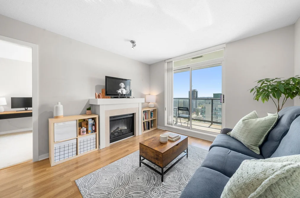 Condo for sale at 2506 1178 Heffley Crescent Coquitlam British Columbia - MLS: R3119167
