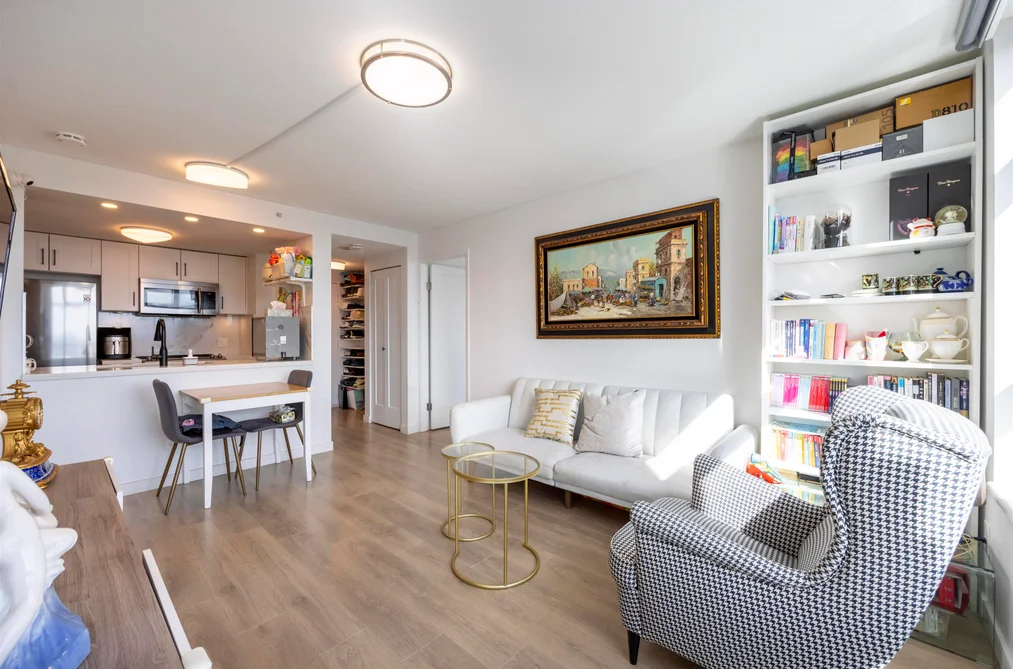 2508 438 SEYMOUR STREET, Vancouver BC V6B 6H4, Vancouver BC — Residential for Sale - Photo 2
