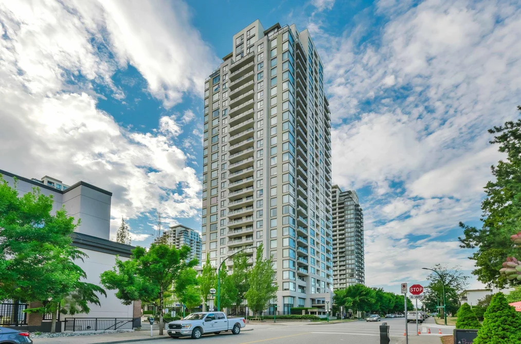 Condo for sale at 2508 7063 Hall Avenue Burnaby British Columbia - MLS: R3095367