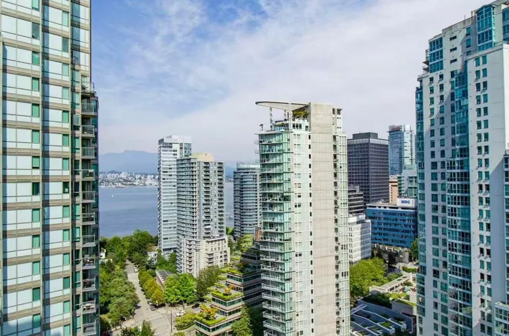 Condo for sale at 2509 1331 W Georgia Street Vancouver British Columbia - MLS: R3164206