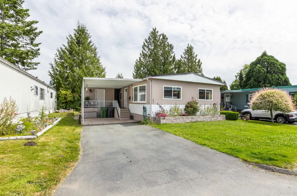251 1840 160 STREET, Surrey BC V4A 4X4, Surrey BC — Residential for Sale - Photo 2