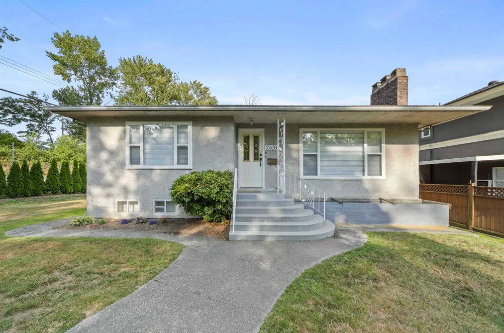 2510 Camrose Dr, Burnaby, BC - MLS: R3169989