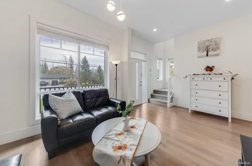 2517 168 STREET, Surrey, BC — Residential for Sale — Photo 3 of 36