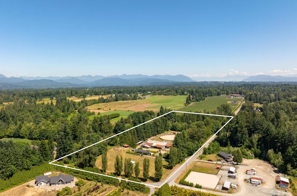 25177 64 AVENUE, Langley BC V4W 1H5, Langley BC — Residential for Sale - Photo 2