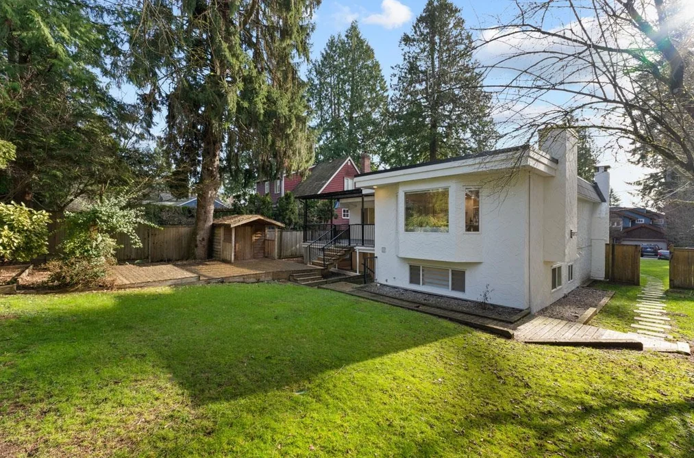 House for sale at 2518 Swinburne Avenue North Vancouver British Columbia - MLS: R3116845