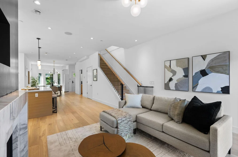 2518 W 3RD AVENUE, Vancouver BC V6K 1M1, Vancouver BC — Residential for Sale — Photo 11 of 39