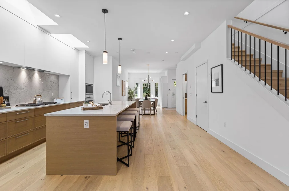 2518 W 3RD AVENUE, Vancouver BC V6K 1M1, Vancouver BC — Residential for Sale — Photo 12 of 39