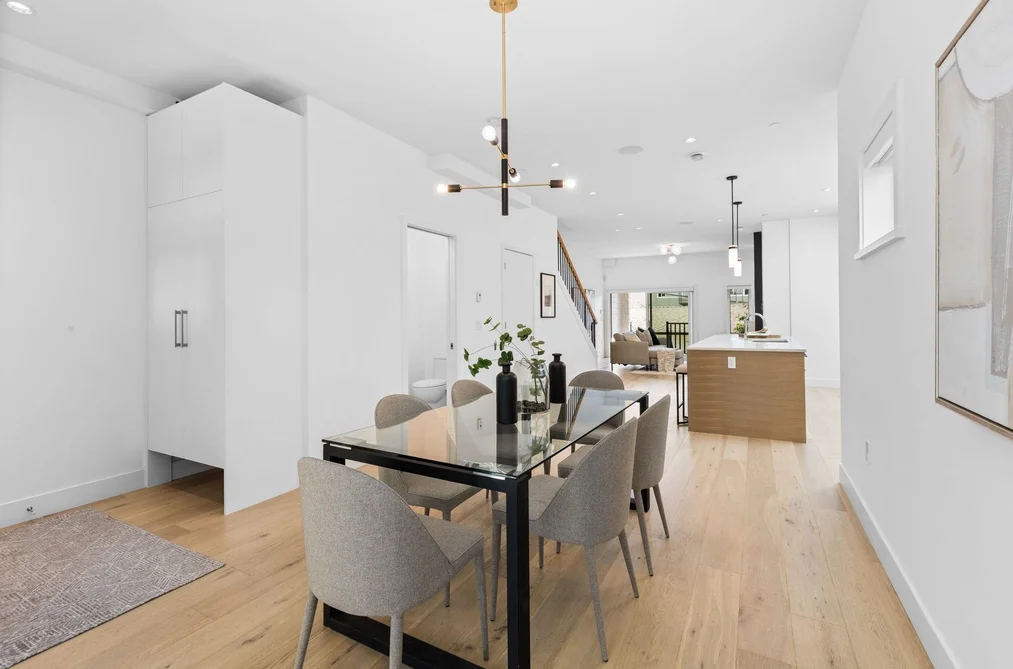 2518 W 3RD AVENUE, Vancouver BC V6K 1M1, Vancouver BC — Residential for Sale — Photo 4 of 39