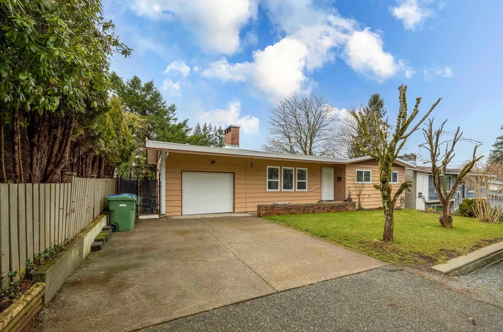 House for sale at 2519 Magnolia Crescent Abbotsford British Columbia - MLS: R3148584