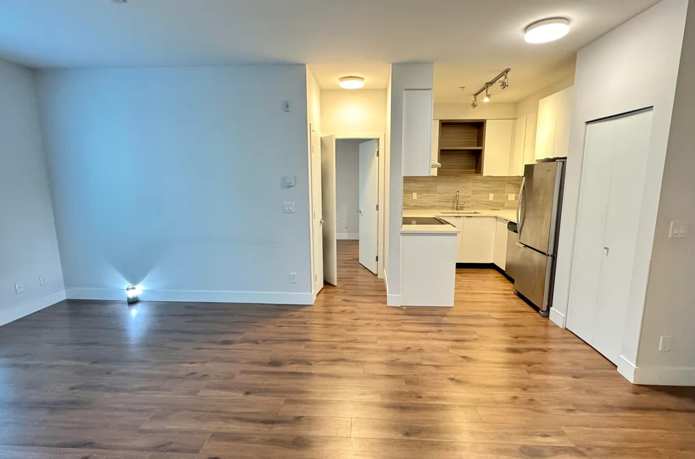 252 5355 LANE STREET, Burnaby BC V5H 0H1, Burnaby BC — Residential for Sale - Photo 2