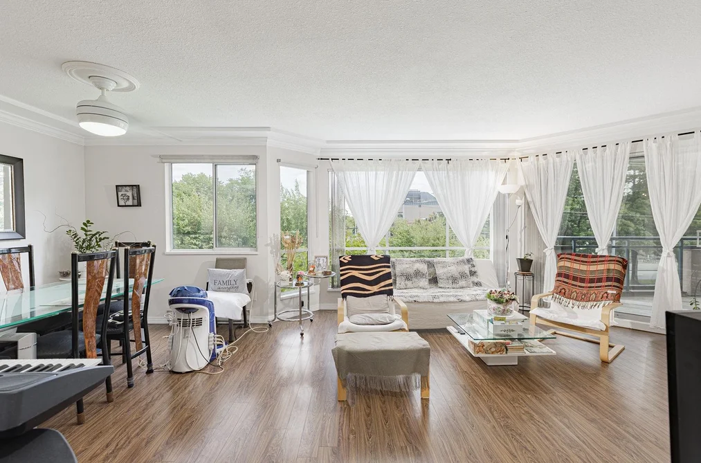Condo for sale at 252 8600 Lansdowne Road Richmond British Columbia - MLS: R3101127