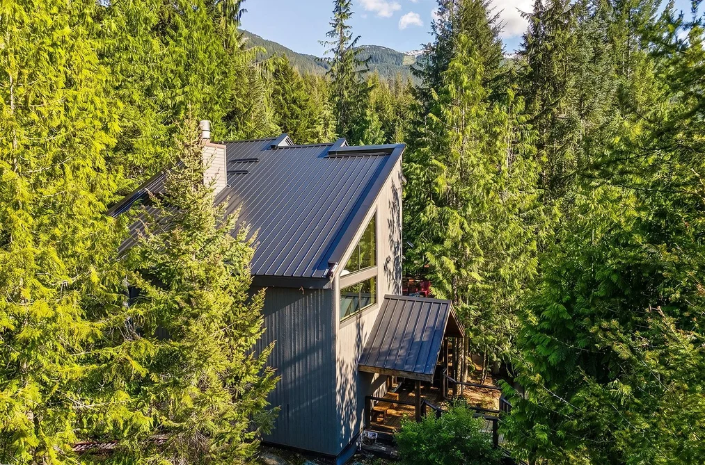 2524 WHISTLER ROAD, Whistler BC V8E 0A6, Whistler BC — Residential for Sale — Photo 33 of 37