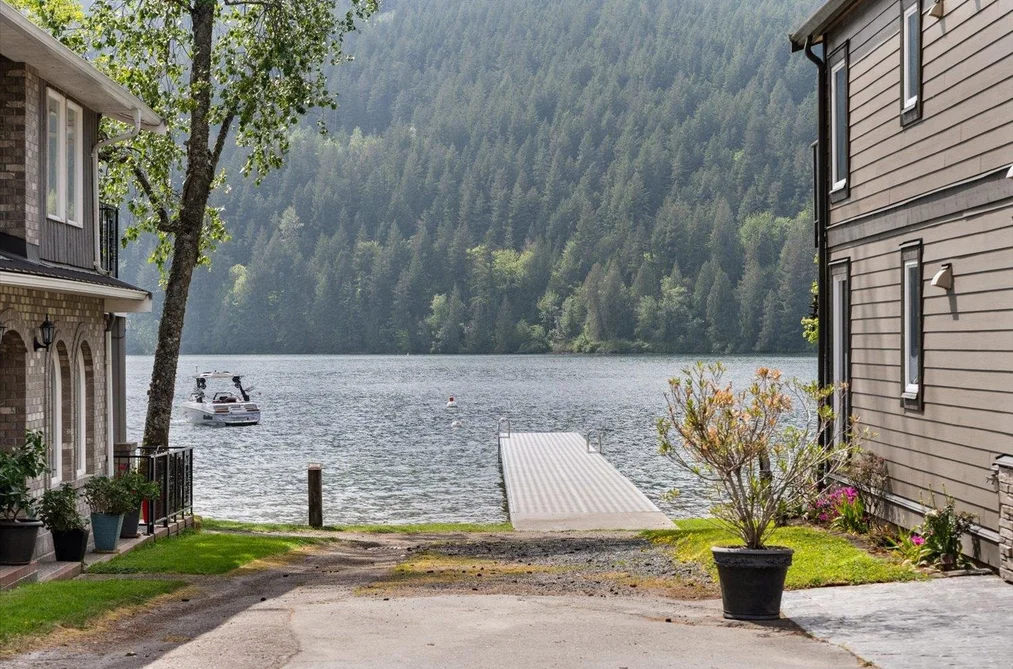 253 FIRST AVENUE, Cultus Lake BC V2R 4Z2, Cultus Lake BC — Residential for Sale - Photo 3