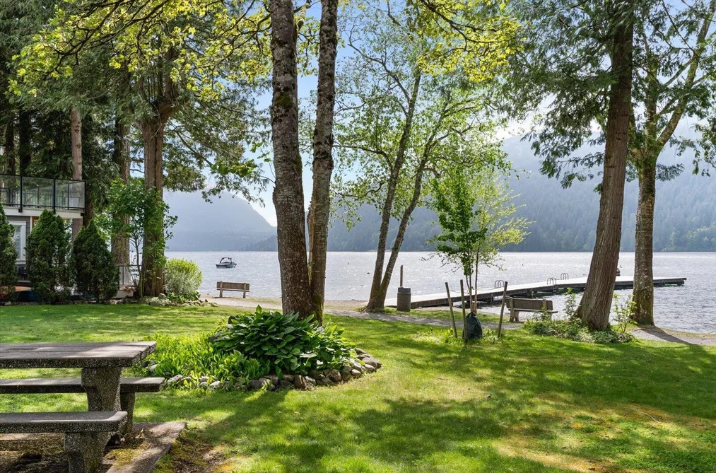 253 FIRST AVENUE, Cultus Lake BC V2R 4Z2, Cultus Lake BC — Residential for Sale - Photo 4