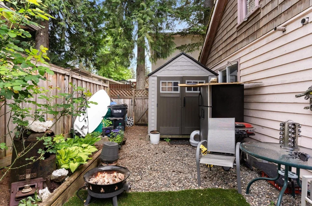253 FIRST AVENUE, Cultus Lake BC V2R 4Z2, Cultus Lake BC — Residential for Sale - Photo 6