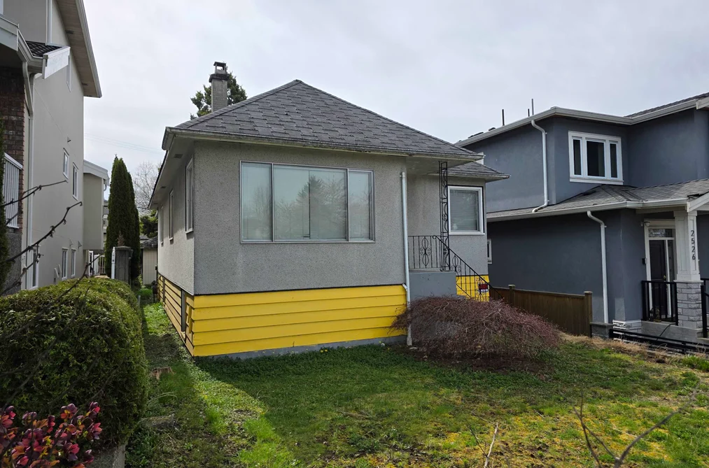 2530 7TH AVENUE, Vancouver BC V5M 1T4, Vancouver BC — Residential for Sale - Photo 3