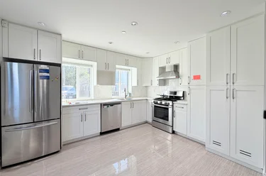 2532 5th Av W, Vancouver, BC - MLS: R3167277