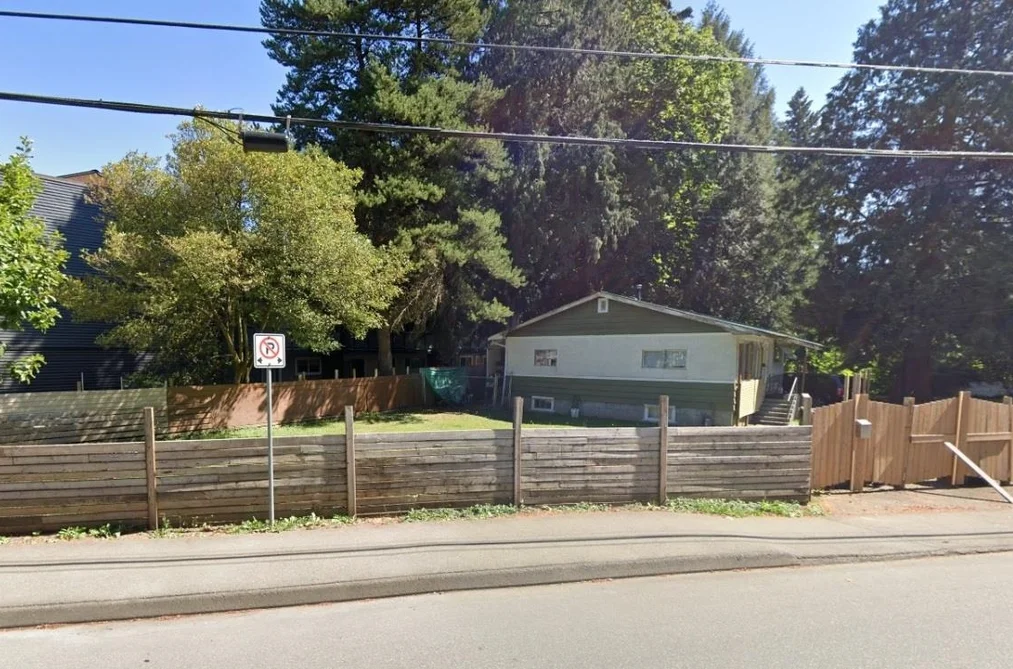 2532 E BOURQUIN CRESCENT, Abbotsford BC V2S 1Y4, Abbotsford BC — Residential for Sale - Photo 2
