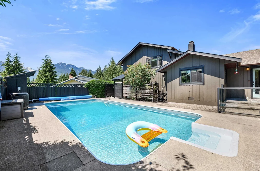 2539 JURA CRESCENT, Squamish, BC — Residential for Sale — Photo 33 of 40