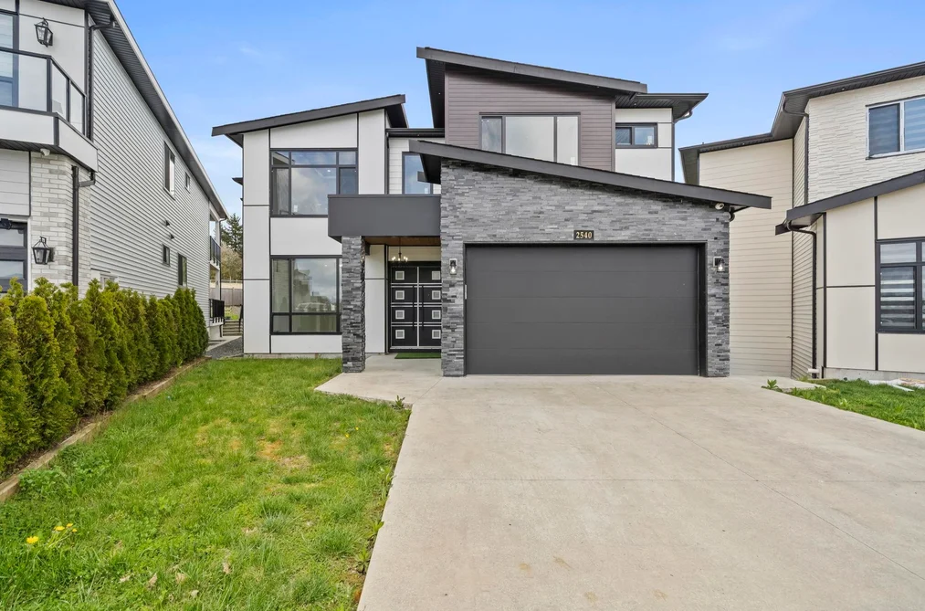 House for sale at 2540 Terminal Court Abbotsford British Columbia - MLS: R3111183