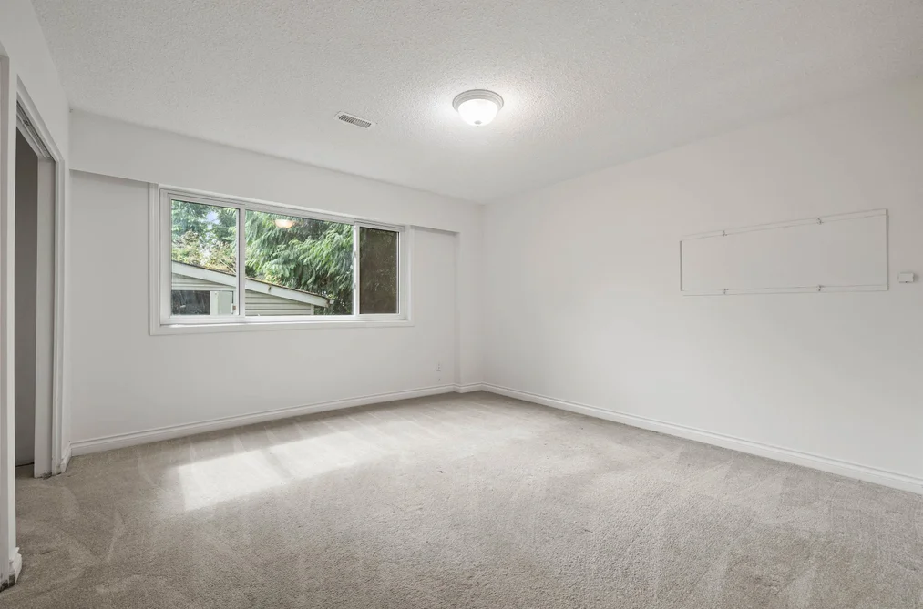 2544 SUNNYSIDE CRESCENT, Abbotsford BC V2T 1Y2, Abbotsford BC — Residential for Sale — Photo 29 of 40