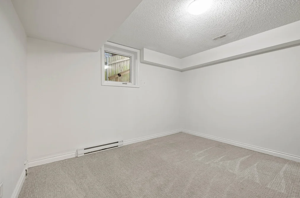 2544 SUNNYSIDE CRESCENT, Abbotsford BC V2T 1Y2, Abbotsford BC — Residential for Sale — Photo 30 of 40