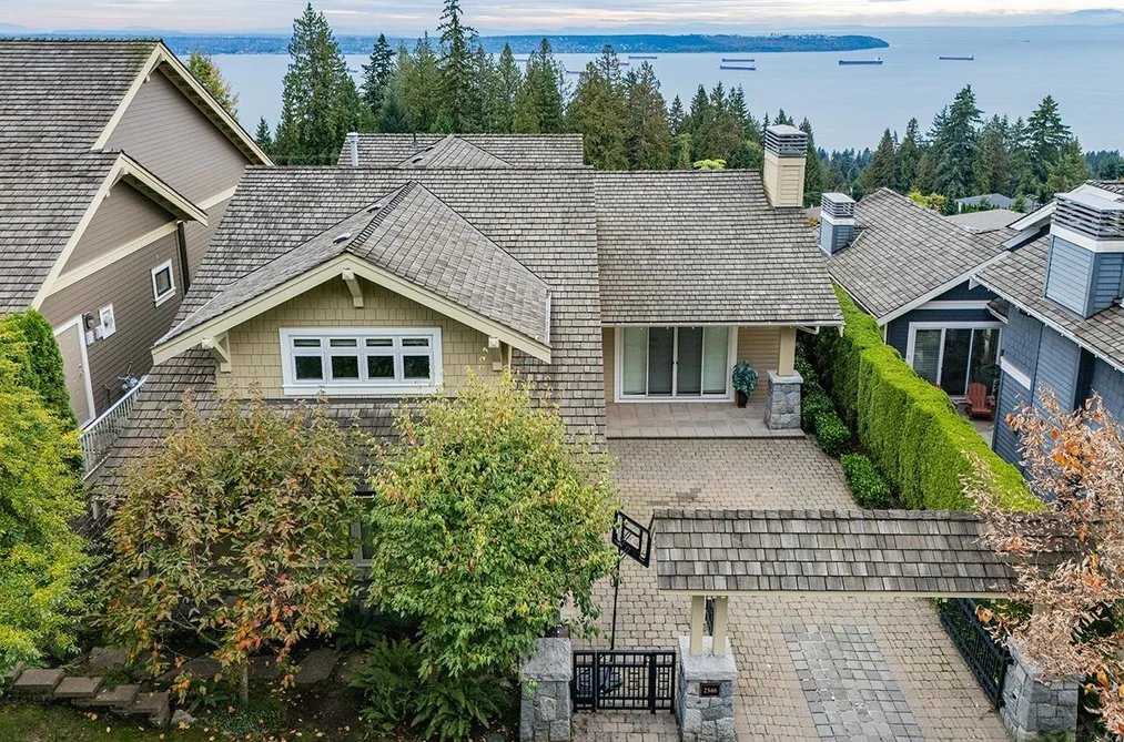 House for sale at 2546 Marr Creek Court West Vancouver British Columbia - MLS: R3080007