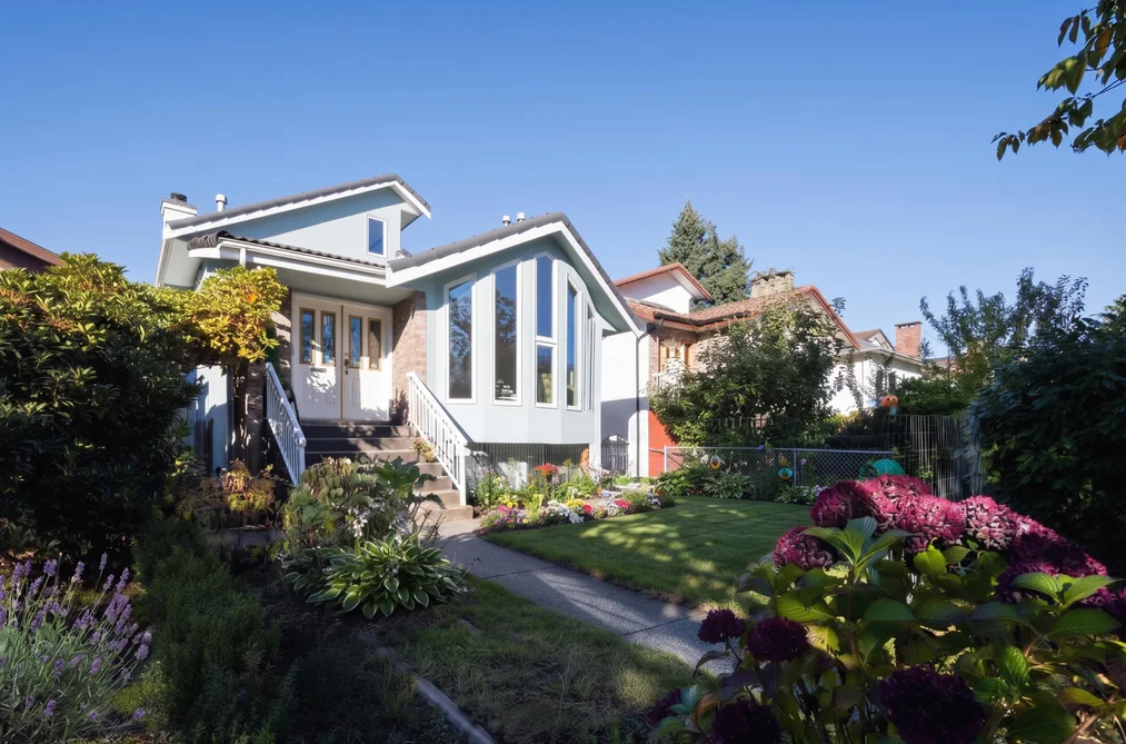 2553 E 22nd Ave, Vancouver, BC - MLS: R3177211