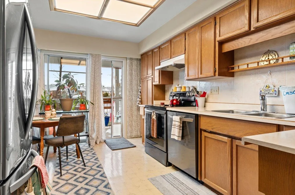 256 32691 GARIBALDI DRIVE, Abbotsford BC V2T 5T7, Abbotsford BC — Residential for Sale - Photo 5