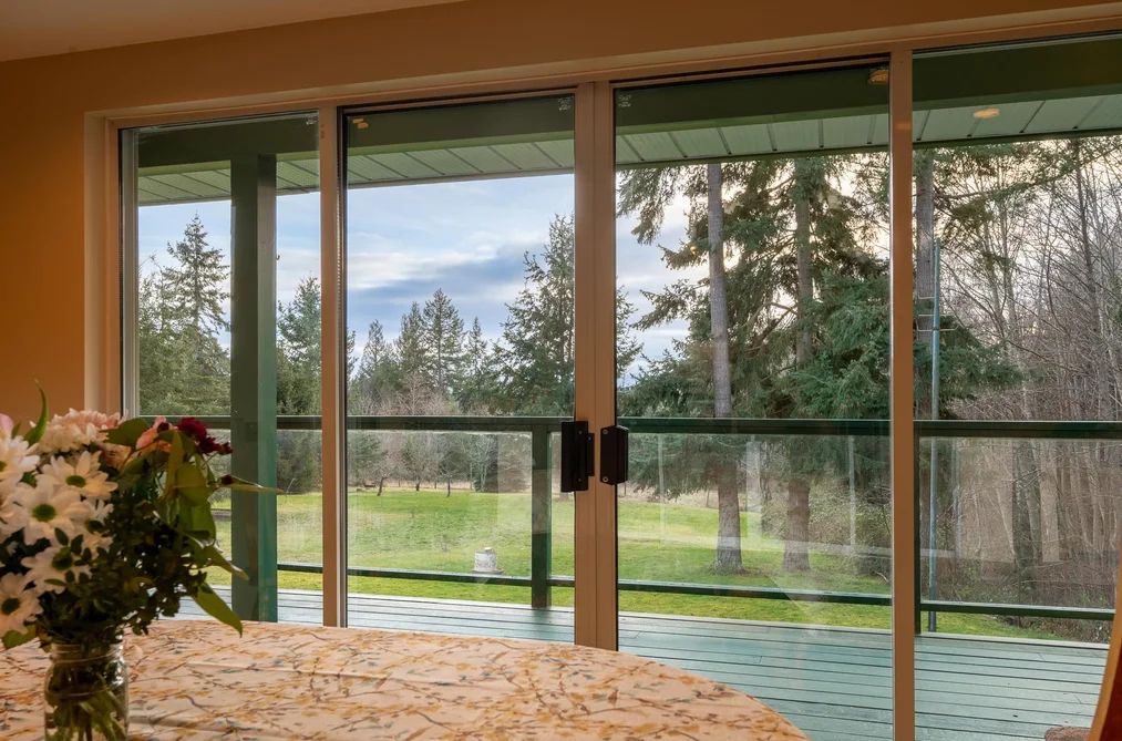 2562 MILES ROAD, Roberts Creek BC V0N 2W4, Roberts Creek BC — Residential for Sale — Photo 11 of 40