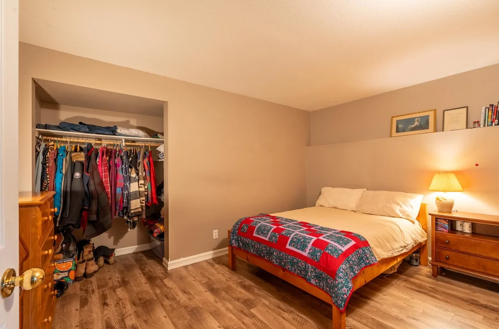 2562 MILES ROAD, Roberts Creek BC V0N 2W4, Roberts Creek BC — Residential for Sale — Photo 34 of 40