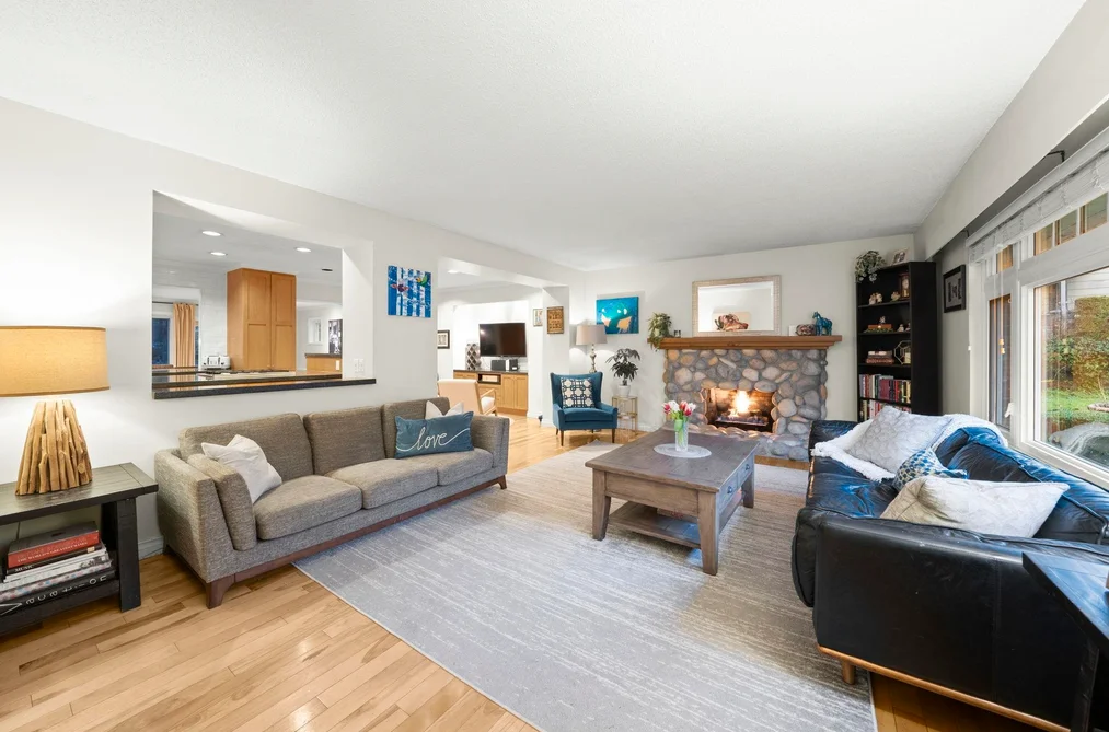 2569 HYANNIS POINT, North Vancouver BC V7H 1R9, North Vancouver BC — Residential for Sale - Photo 4