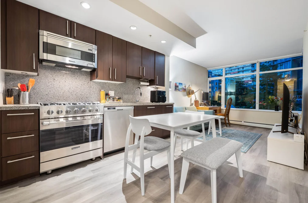 257 108 W 1ST AVENUE, Vancouver BC V5Y 0H4, Vancouver BC — Residential for Sale — Photo 5 of 19