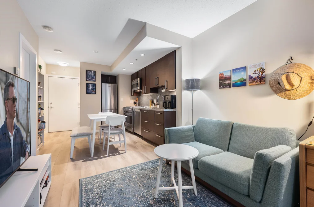 257 108 W 1ST AVENUE, Vancouver BC V5Y 0H4, Vancouver BC — Residential for Sale — Photo 7 of 19