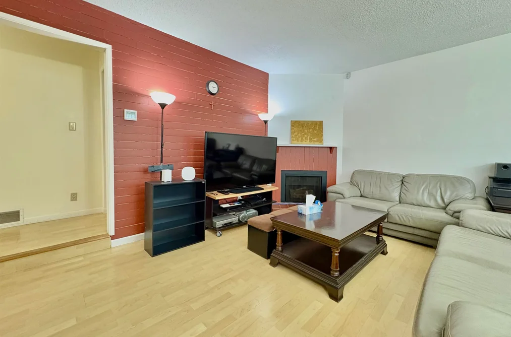 257 ANGELA DRIVE, Port Moody, BC — Residential for Sale — Photo 14 of 32