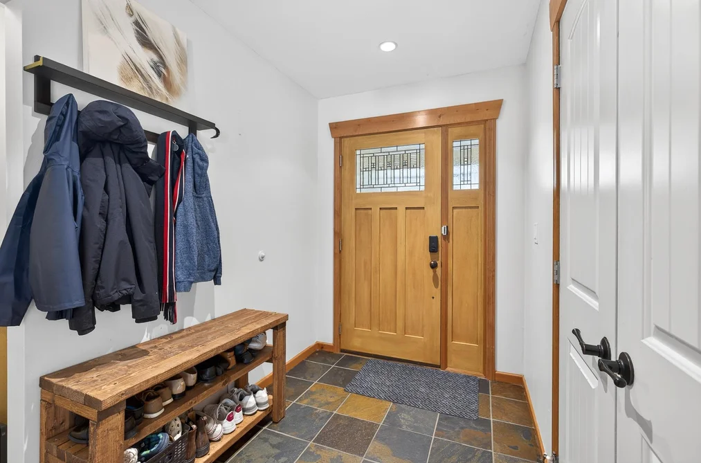25700 116 AVENUE, Maple Ridge BC V4R 1Z6, Maple Ridge BC — Residential for Sale - Photo 4