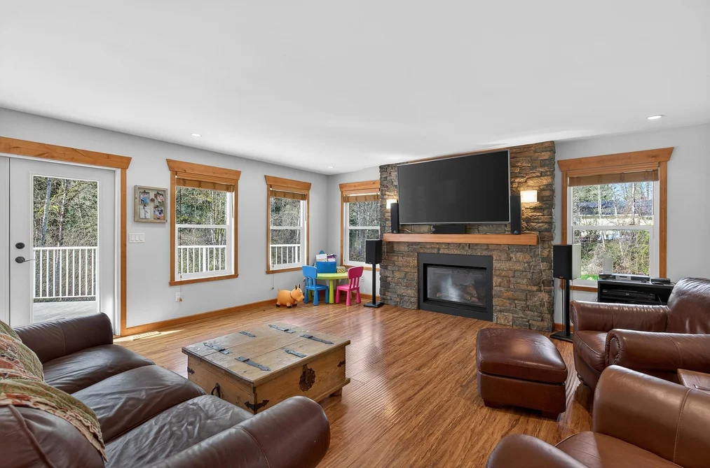25700 116 AVENUE, Maple Ridge BC V4R 1Z6, Maple Ridge BC — Residential for Sale - Photo 5