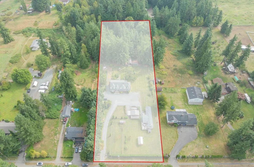 2572 204 STREET, Langley BC V2Z 2B6, Langley BC — Residential for Sale - Photo 2
