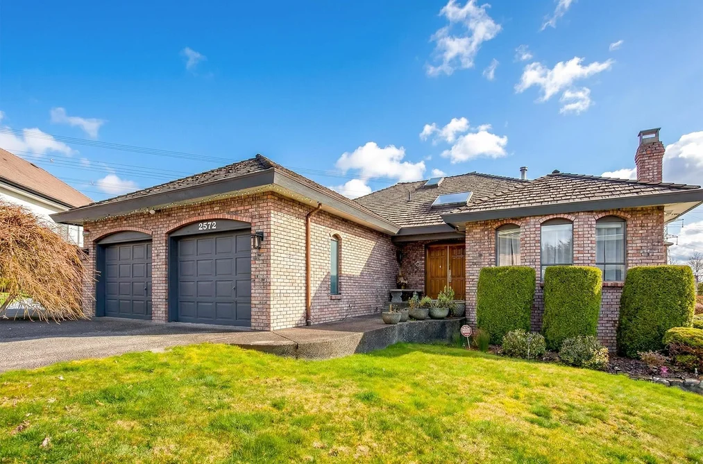 2572 FUCHSIA PLACE, Coquitlam BC V3E 2M8, Coquitlam BC — Residential for Sale - Photo 2
