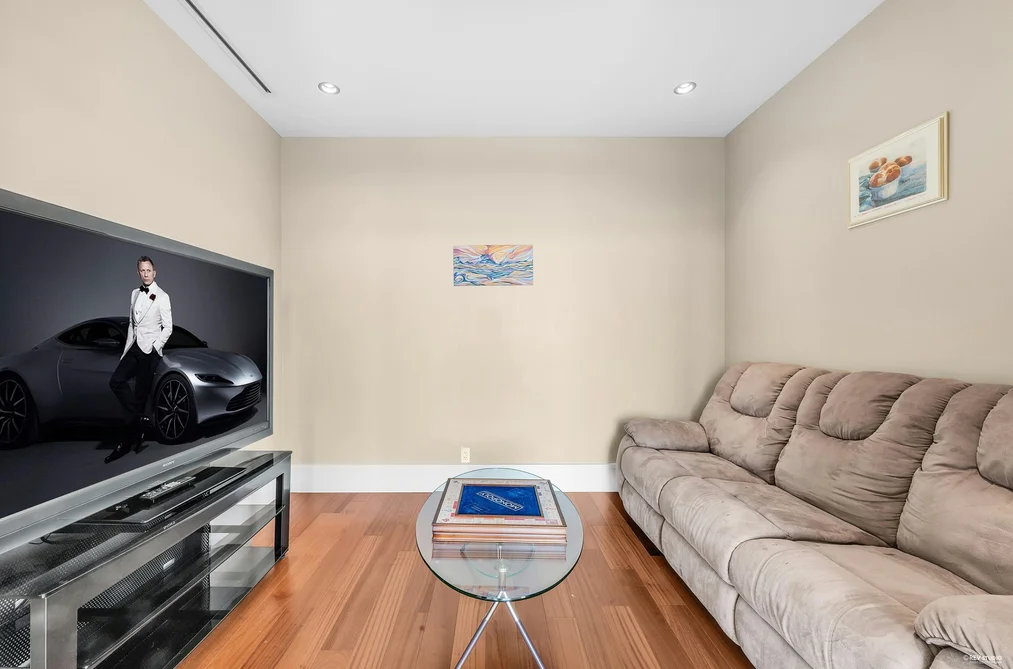 102 2575 GARDEN COURT, West Vancouver BC V7S 0A2, West Vancouver BC — Residential for Sale — Photo 26 of 40