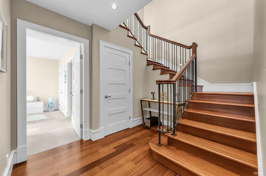 102 2575 GARDEN COURT, West Vancouver BC V7S 0A2, West Vancouver BC — Residential for Sale — Photo 28 of 40